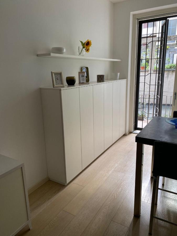 Lovely Apartment In The New Porta Nuova Area มิลาน ภายนอก รูปภาพ